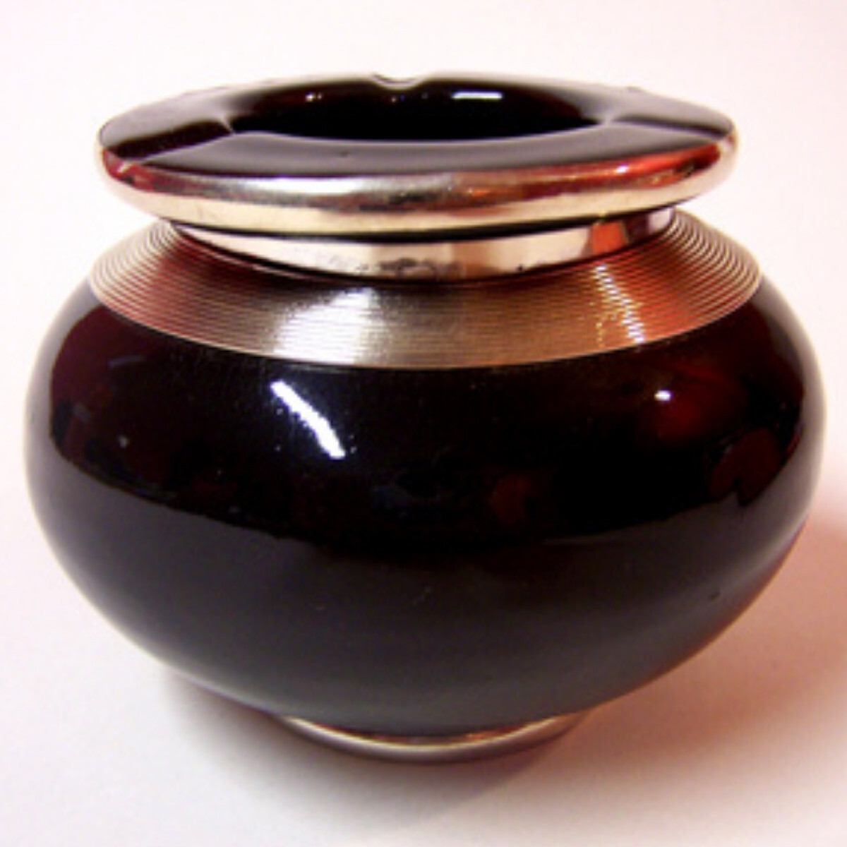 Cendrier marocain Cariba - Noir