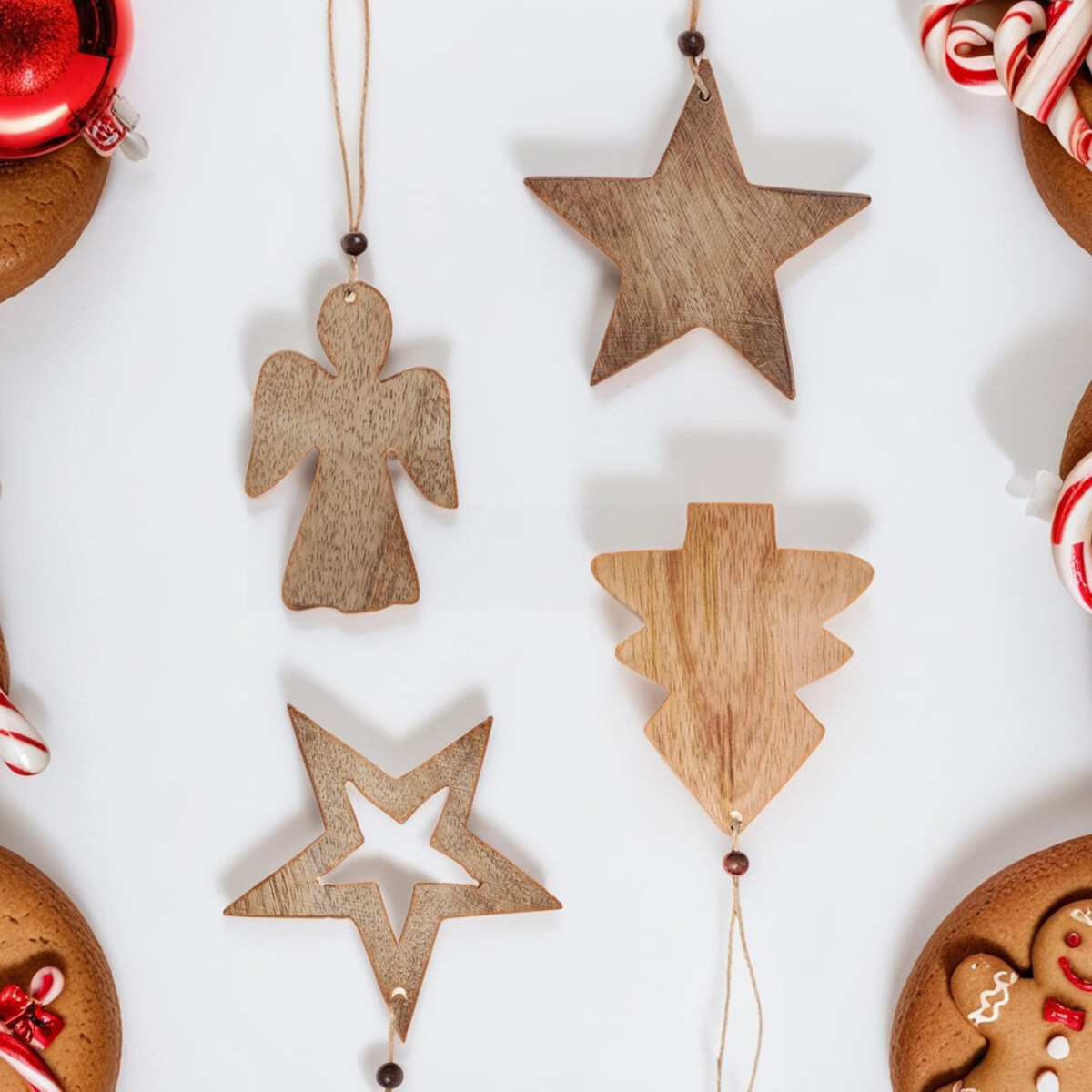 Lot de 4 pendentifs de Noël en bois pour la déco